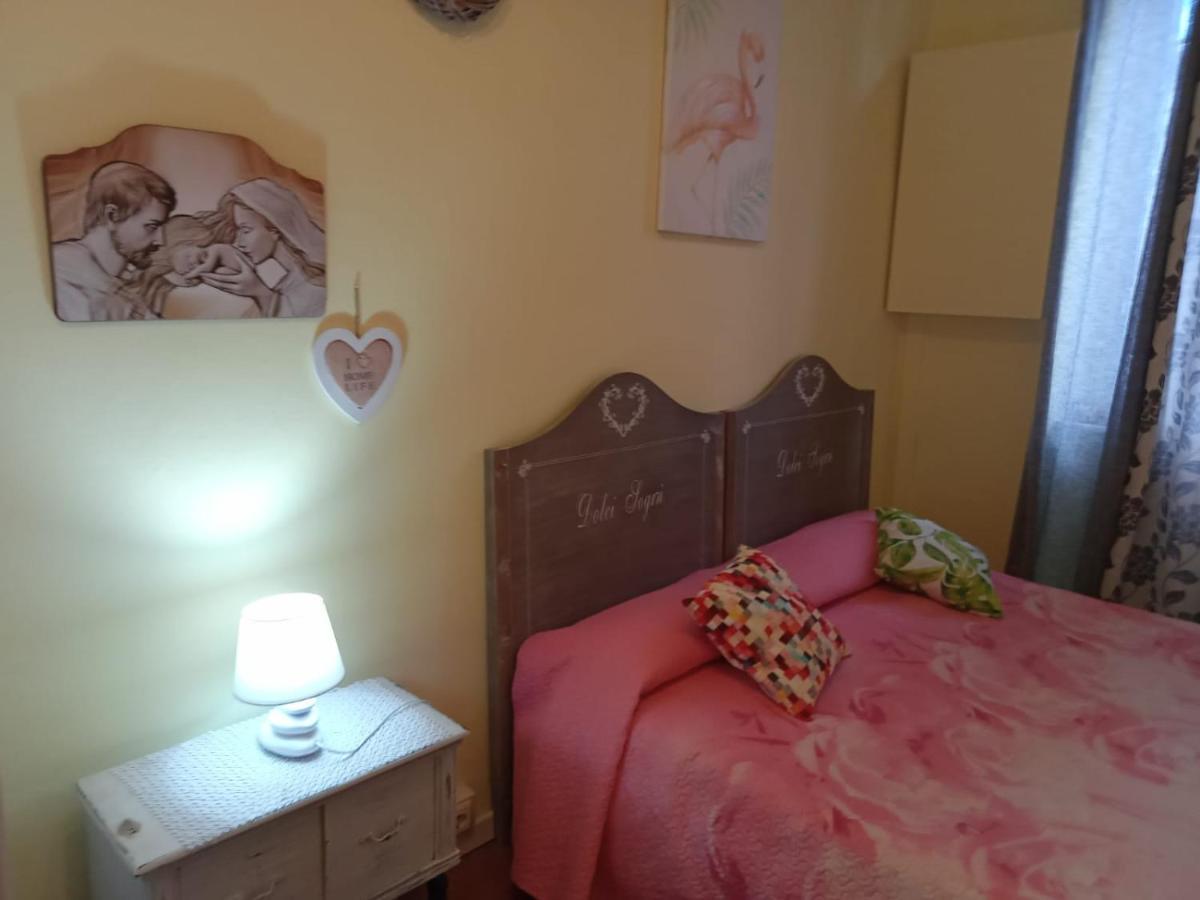 Il Rosso Volterrano N.10 Apartment Bagian luar foto