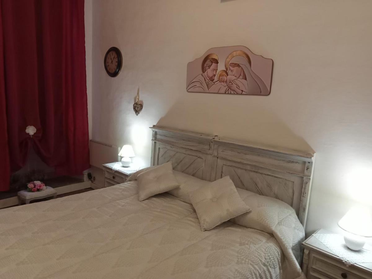 Il Rosso Volterrano N.10 Apartment Bagian luar foto